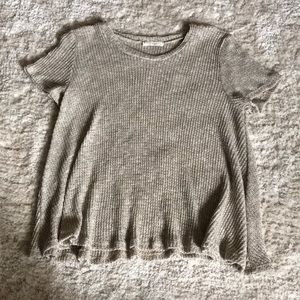 knit shirt